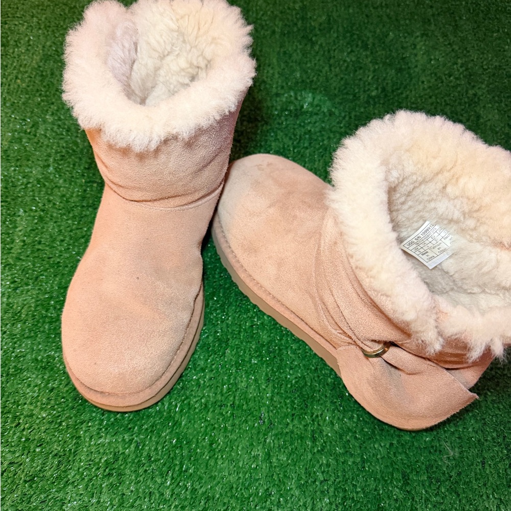 UGG Classic Mini Twist Chestnut Suede Fur Boots Womens Size 6 - Picture 7 of 11